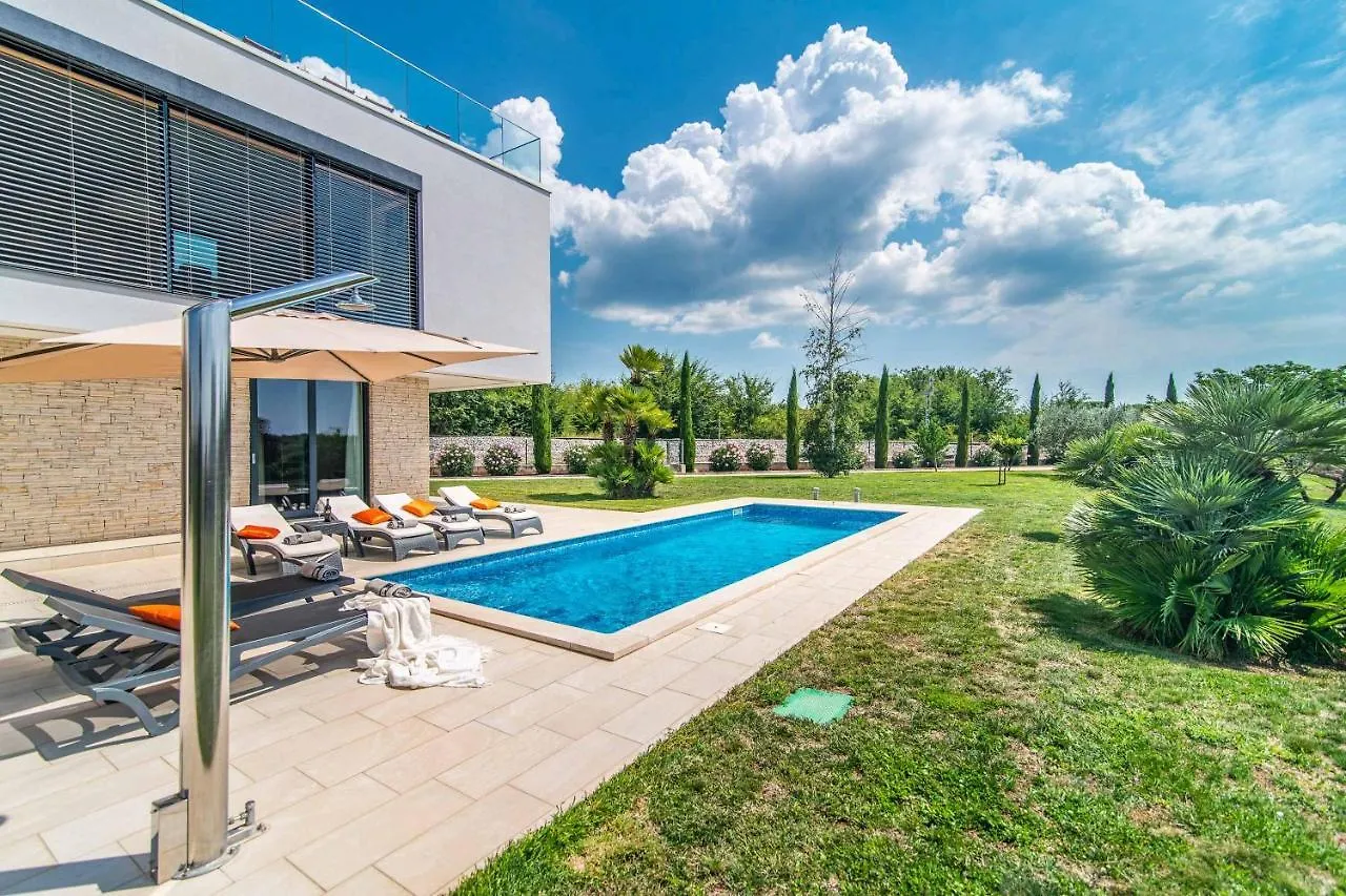 Villa Signature Embrace Vodnjan Croatia