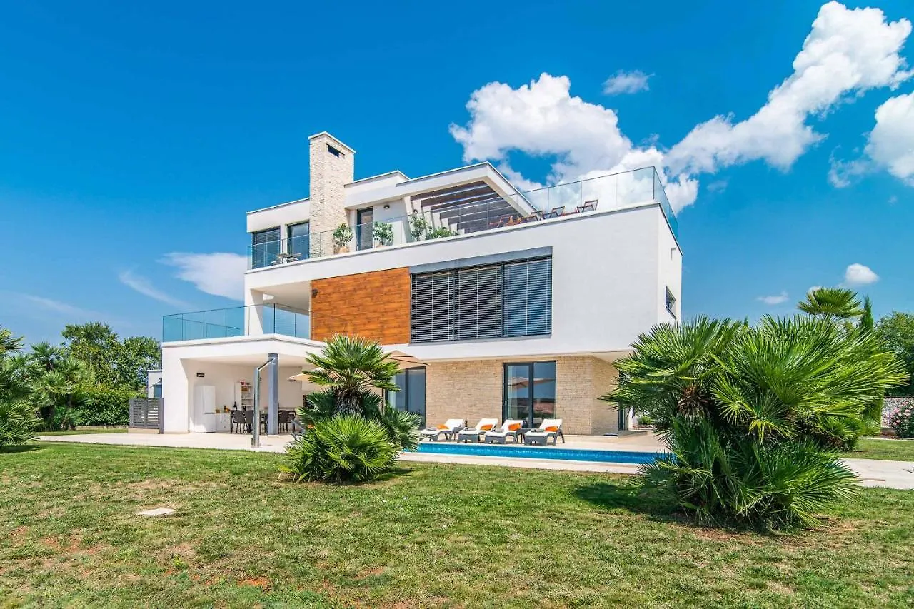 Villa Signature Embrace Vodnjan
